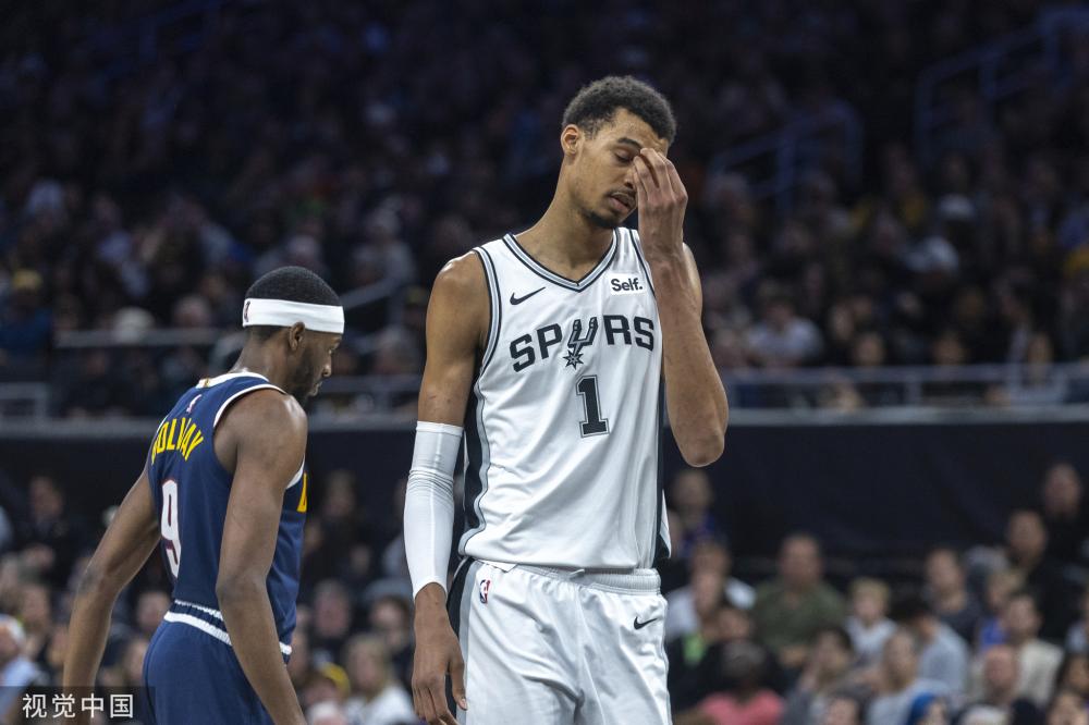 尽管他的战 尽管他的战