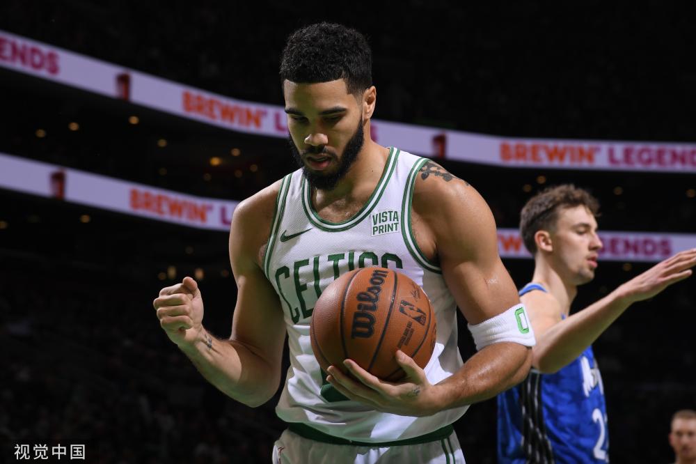 全队合影中 全队合影中