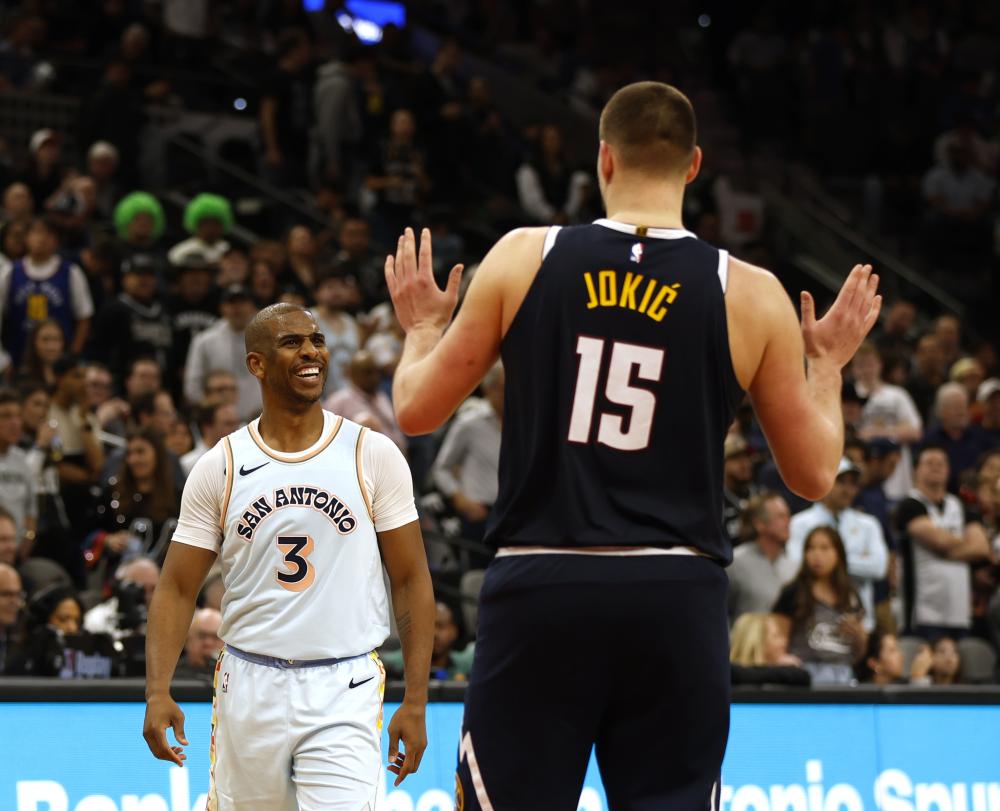 都经历了长 都经历了长